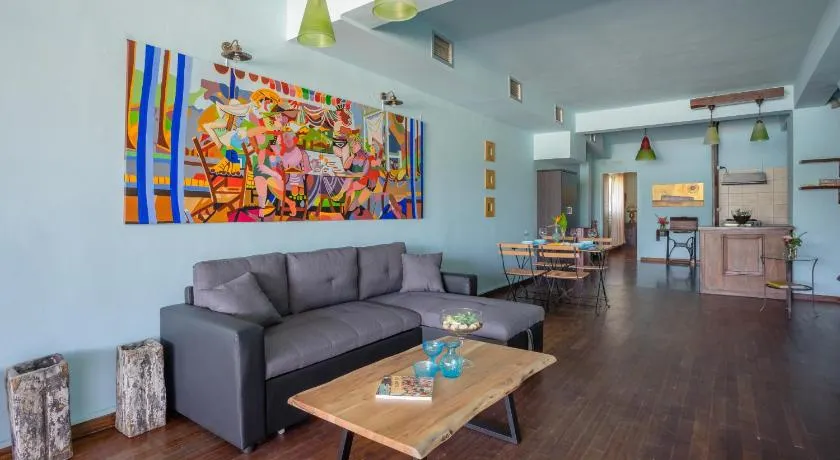 Out of the Blue apartment - Image 1