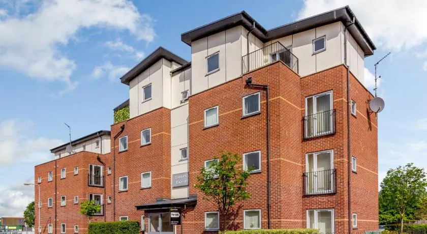 Chapel Court Apartments - Image 1