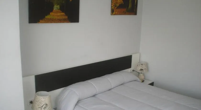 HOSTAL CID - Image 1