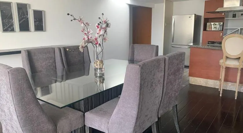 Lindo depa 2 rec Bosques con jardin y gym - Image 1