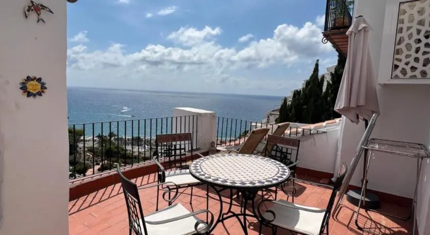 Burriana Playa Sea View Apartment - Image 1