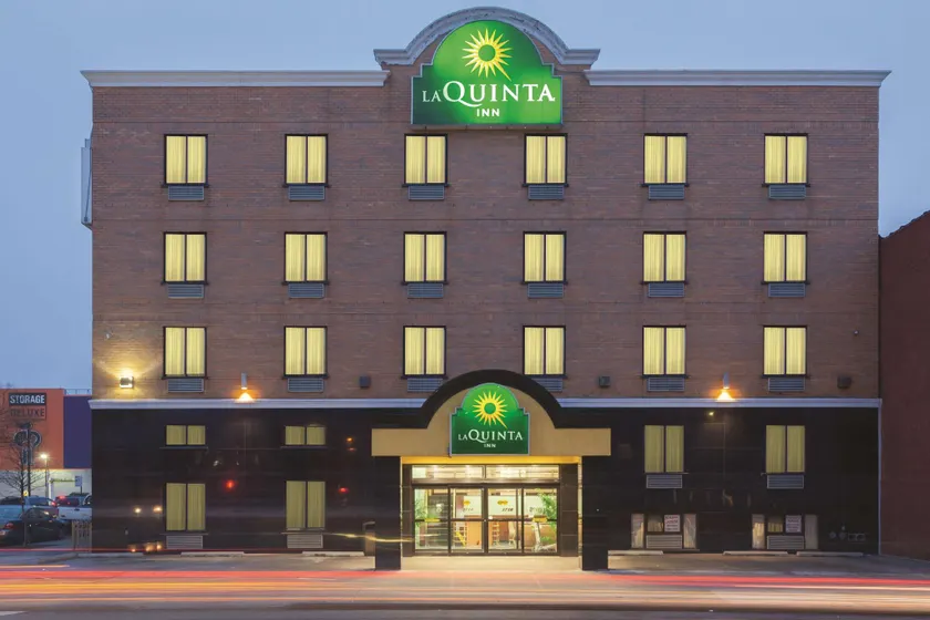 La Quinta Inn by Queens (New York City) - Image 1