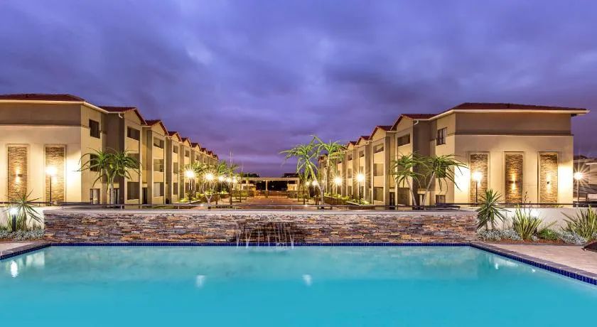 Savannah Park Luxury Apartments - Image 1