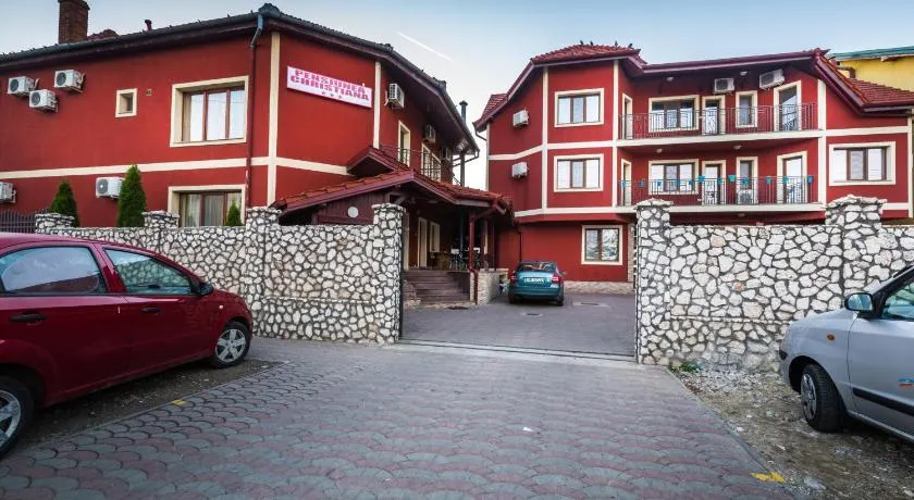 Pensiunea Christiana - Image 1