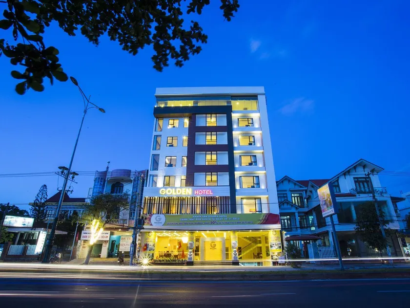 Golden Quang Tri Hotel - Image 1