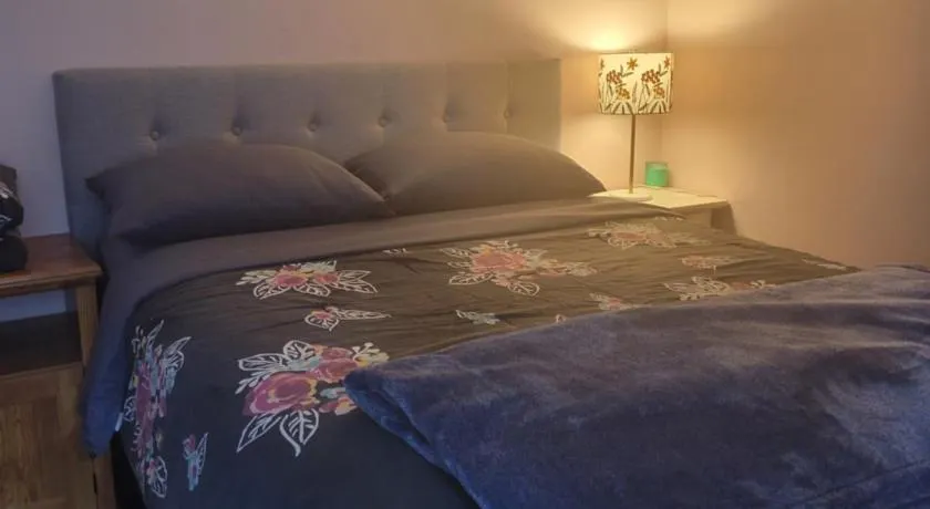Nice and cozy - Image 1