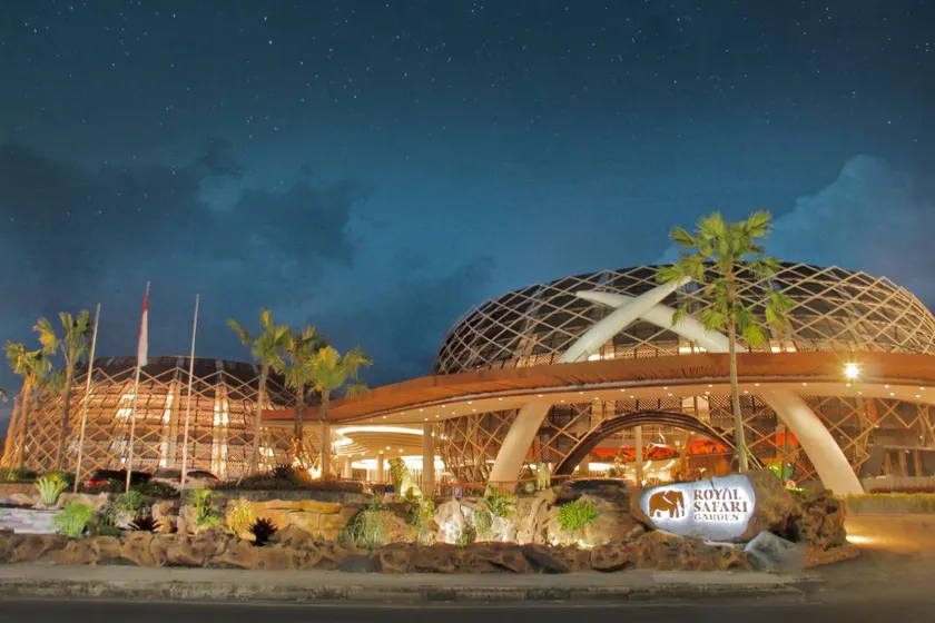 Royal Safari Garden Resort & Convention - Image 1