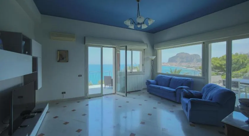 La Terrazza sul Mare - Image 1