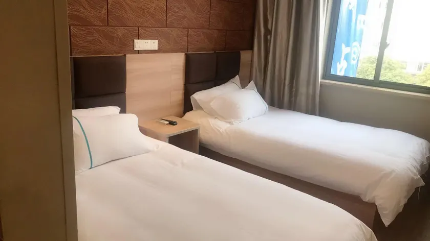 Shanghai Jiejia hotel - Image 1