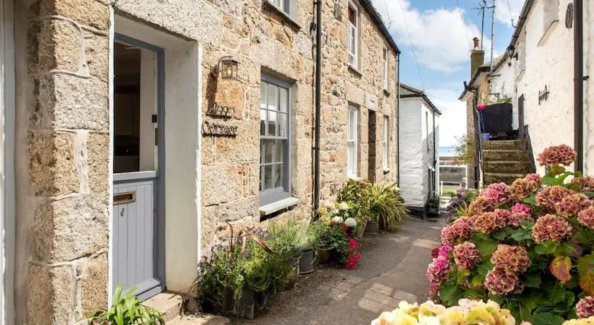 Abbey Cottage, Close to Mousehole Harbour - Image 1