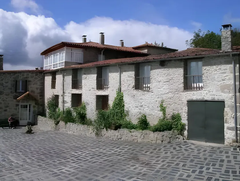 Casa dos Muros turismo rural y actividades en la Ribeira Sacra - Image 1