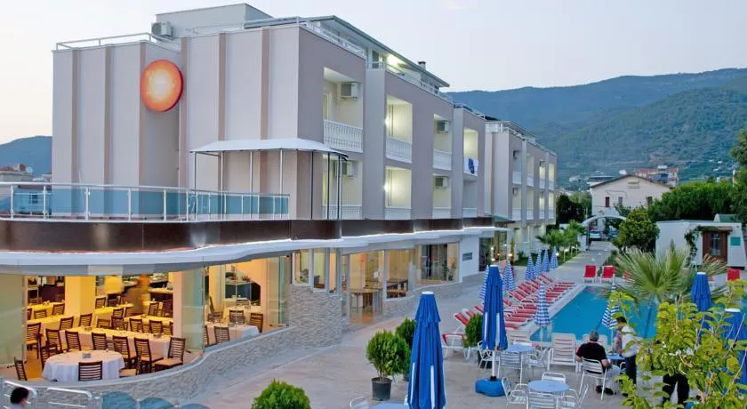 DOGAN BEACH RESORT & SPA HOTEL - Image 1