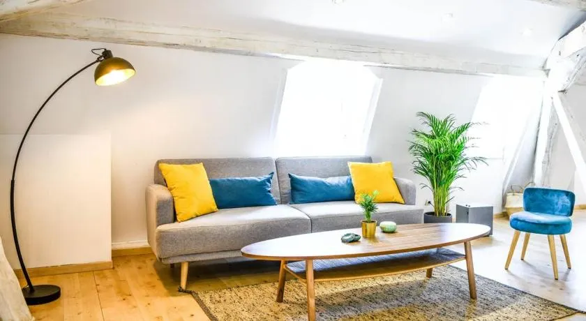 Charmant loft convivial et familial | Proche Opéra municipal de Marseille | Parfait pour le travail à distance - Image 1