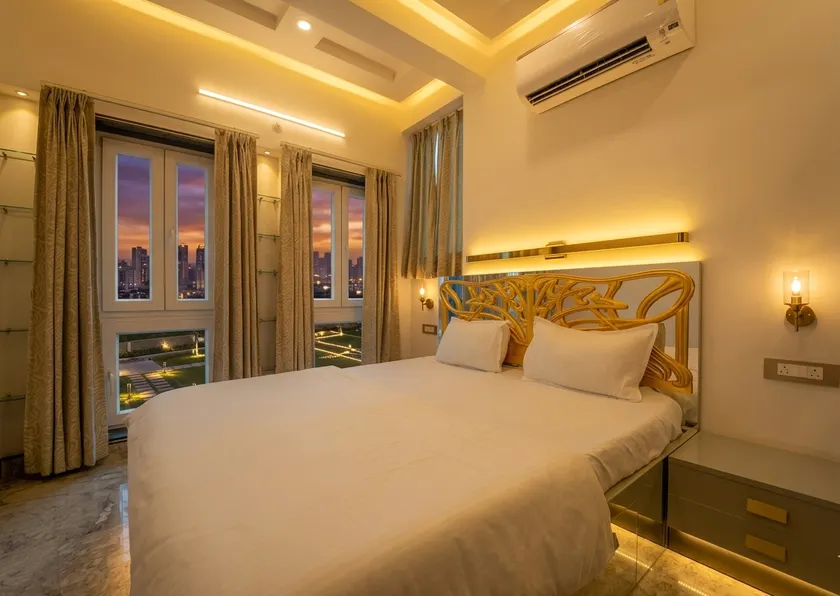 The Collectors Loft-A Luxury Private Suit Near Jaipur City Center - Two-Bedroom Apartment - Image 1