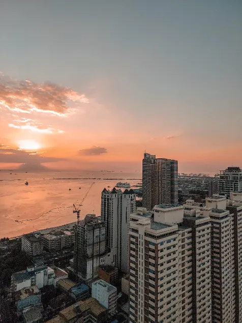 Staycation with Bay & City Lights view by Yaj - Image 1