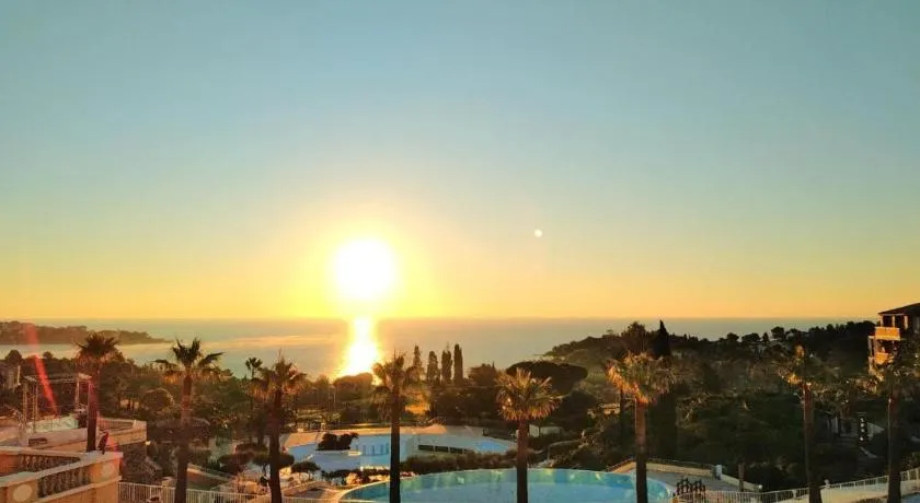 Magnifique vue sur la Méditerranée ! votre séjour d'exception vous attend - Image 1