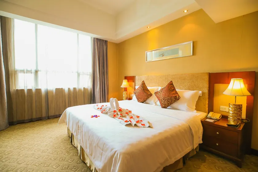 Yinlian International Hotel - Image 1