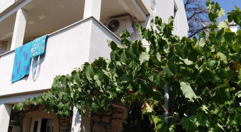 Studio apartmani Šverko - Image 1