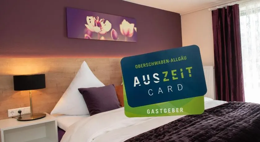 ZUM SCHLOSS - Boutique-Hotel - Image 1