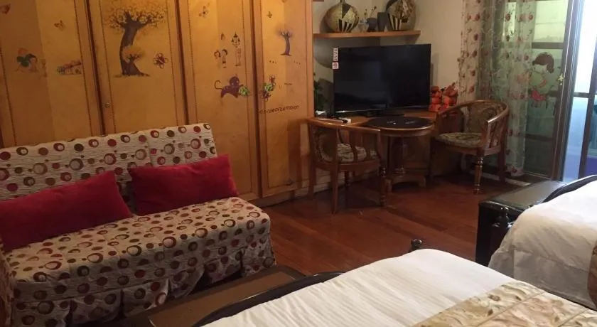Ocean Deep Hostel - Image 1