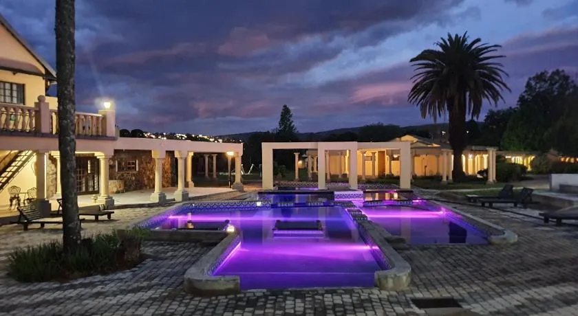 Floreat Riverside Lodge and Spa - Image 1