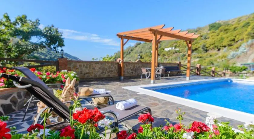 Villa La Cola Nerja by Ruralidays - Image 1