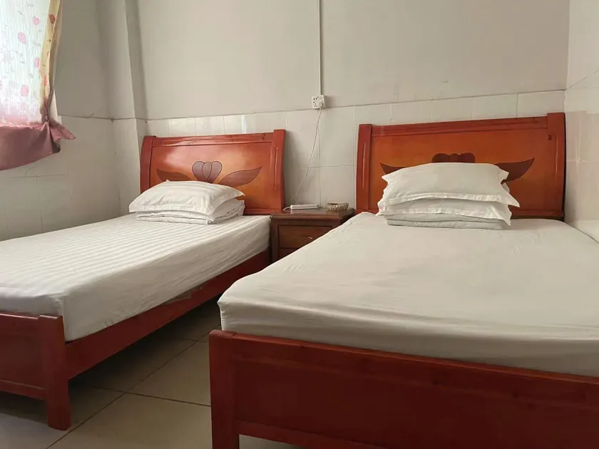 Evening Breeze Business Accommodation - Image 1