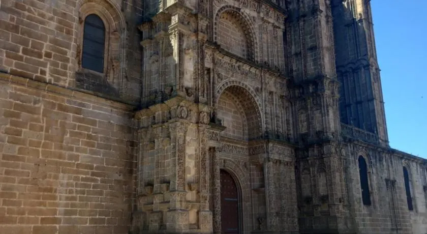 Mi casa - Image 1
