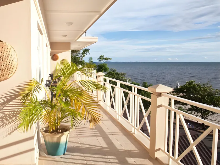 The Beach House - Image 1