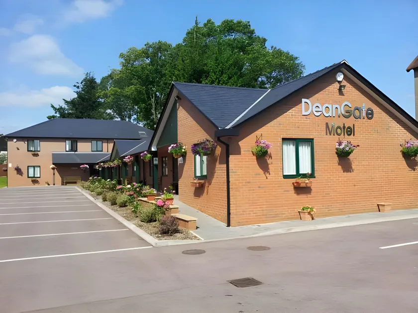 Deangate Motel - Image 1