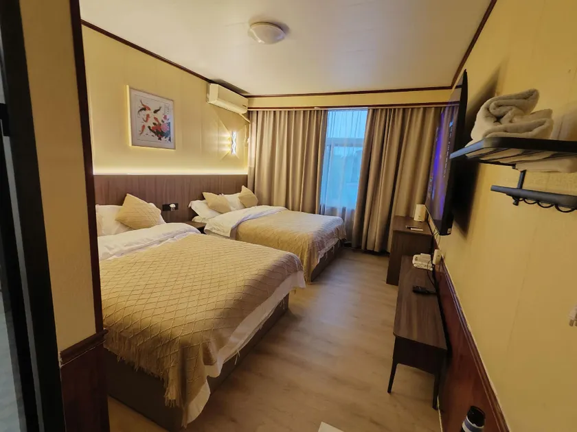 Linshu qingyun business hotel - Image 1