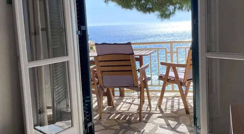 Vicky's Panoramic View Apartments - Image 1
