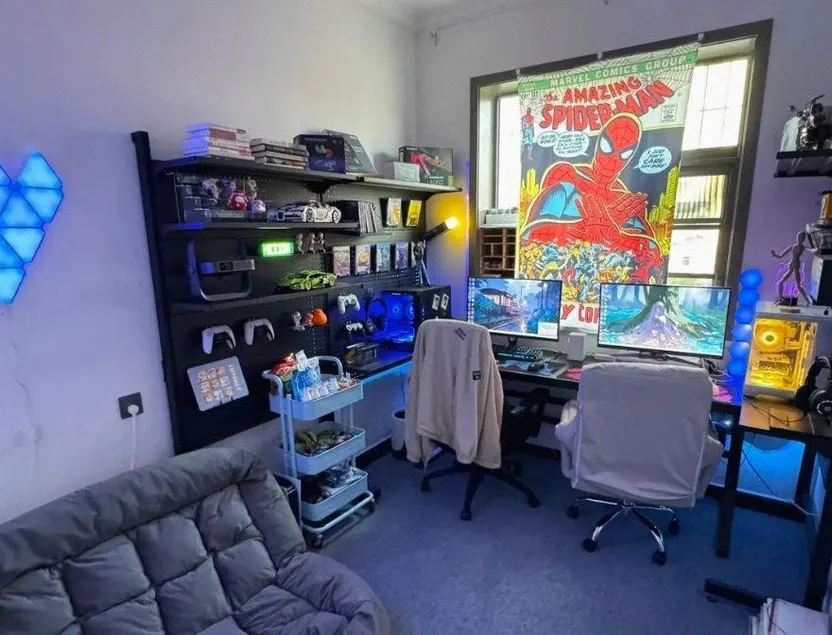 Shirtless E-Gaming Esports Hotel - Image 1