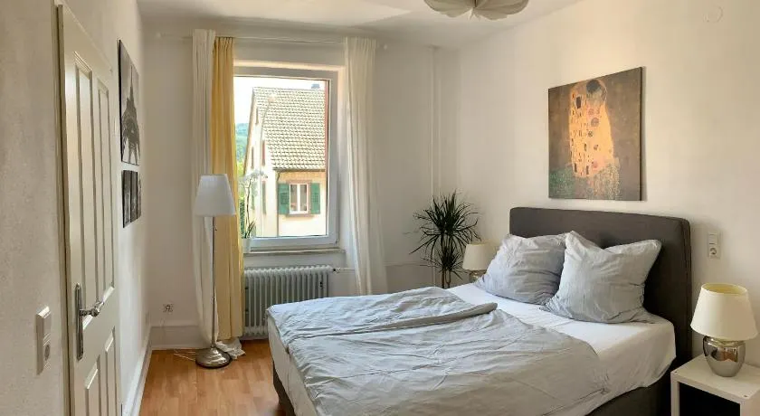Citynahes Apartment für die ganze Familie oder Gruppen in ruhiger Lage - Image 1