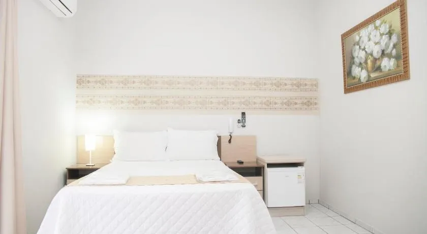 Hotel Grezelle - Image 1