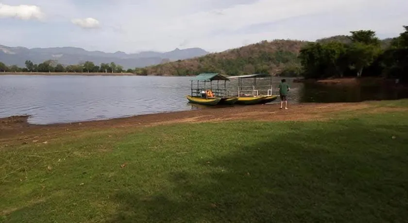 Sorabora like view camps - Image 1