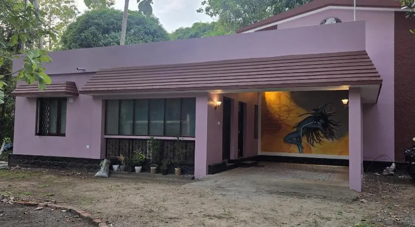 Kowdi House- Eramalloor Inn - Image 1