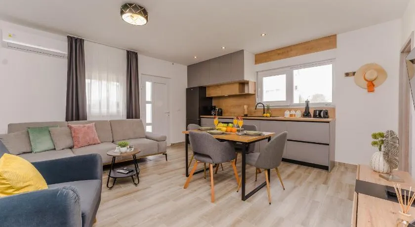 Apartmani DMarie - Image 1
