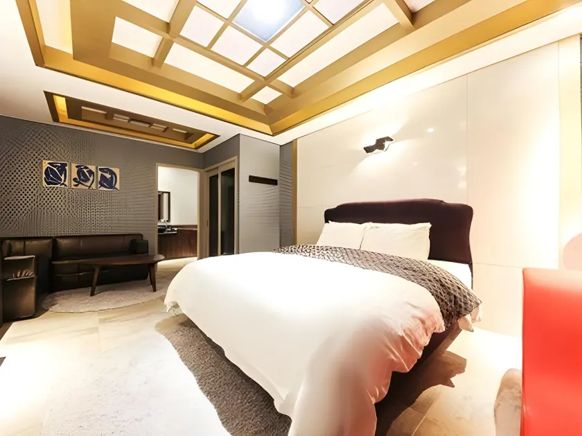 Jardin Hotel - Image 1