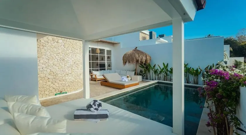 3 Bedrooms Sanctuary Villa Uluwatu - Image 1
