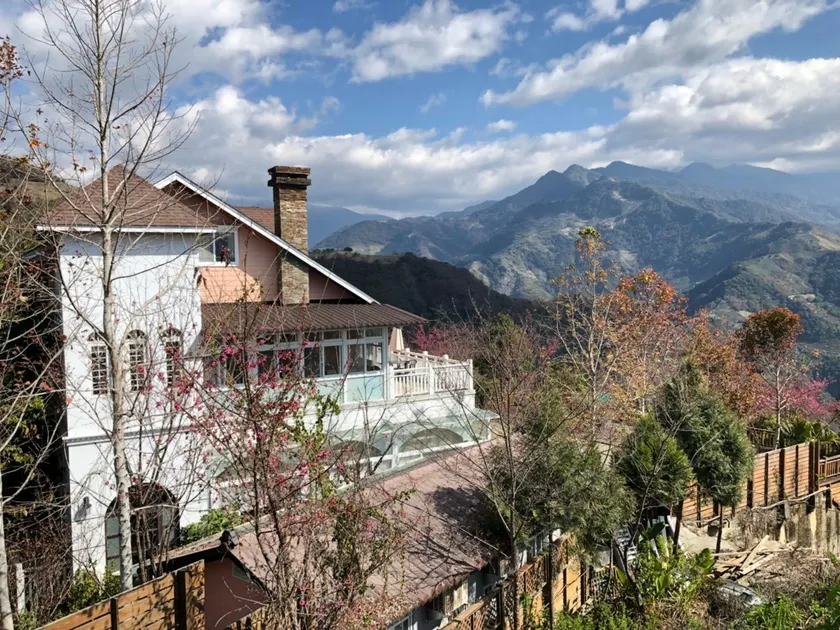 Aurora Villa - Image 1