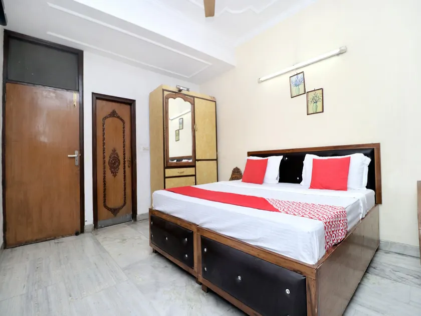 OYO 12898 Hotel Victoria Regency - Image 1