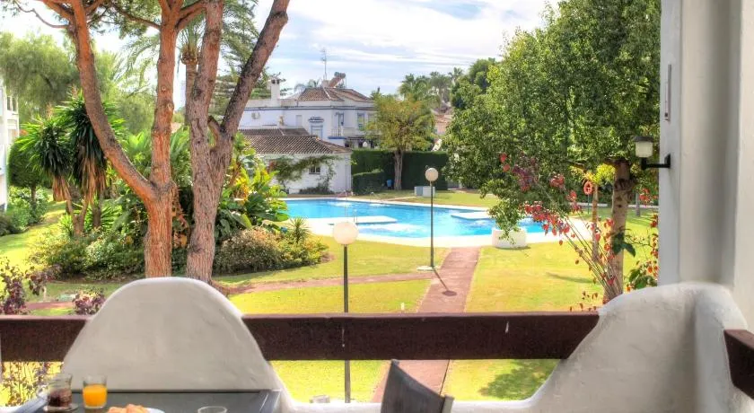 Sun Beach Apartment - Image 1