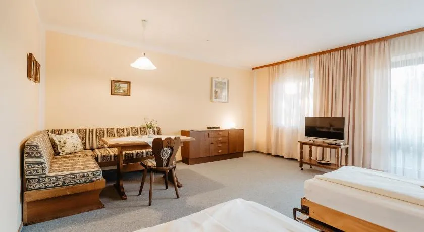 Acogedora casa de vacaciones (60 m2) con conexión inalámbrica a internet gratuita y balcón - Image 1