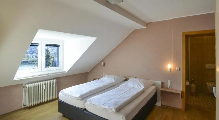 Gästehaus Rebstock - Image 1