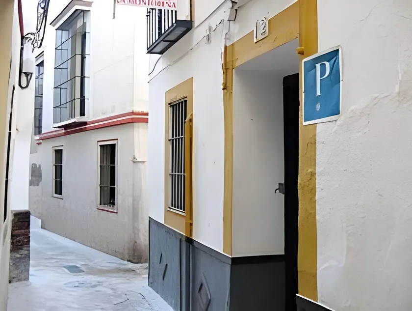 Pensión La Montoreña - Image 1