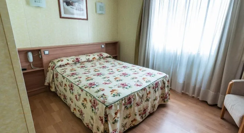 Hotel Bedoya - Image 1