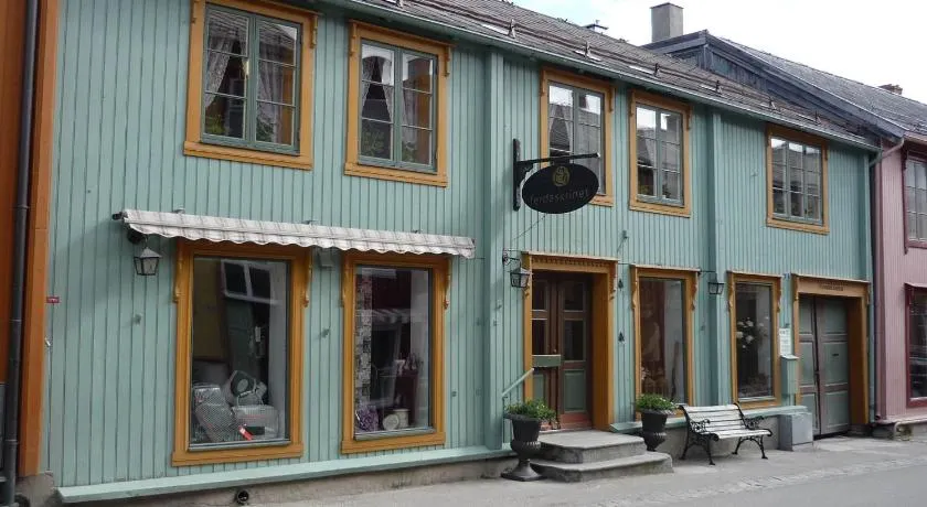 Houmbgaarden - Image 1