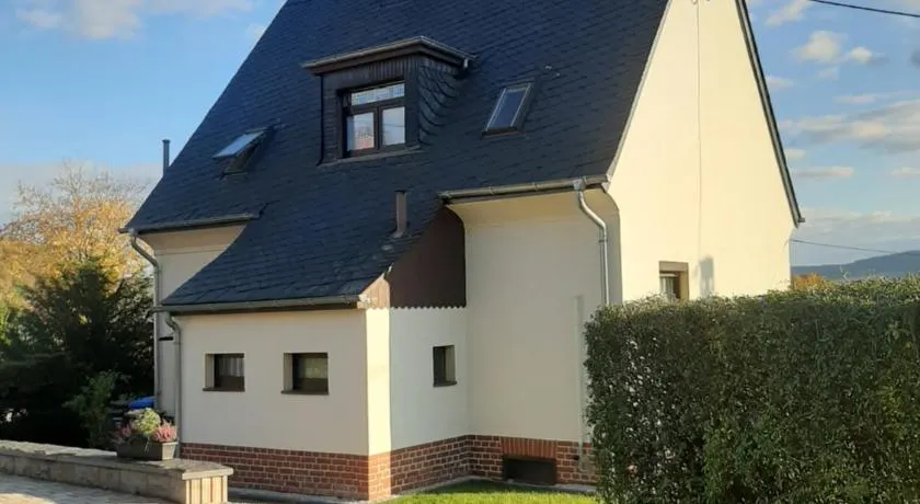 Haus mit Ausblick 3 Schlafzimmer - Image 1