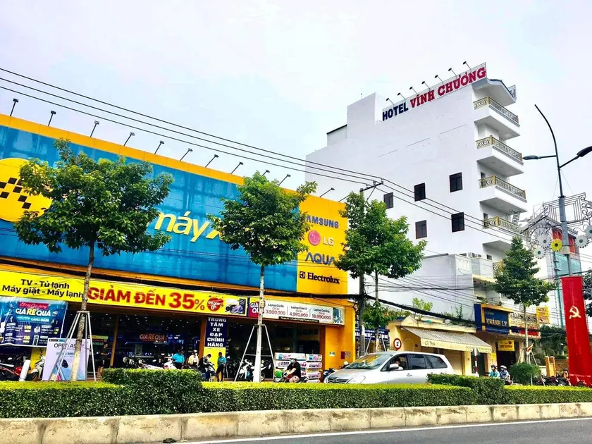 Khách sạn Vĩnh Chương - Image 1